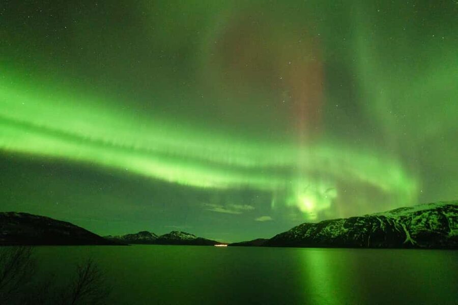 Tromsø: Northern Lights tour with local experts - Key Highlights You’ll Notice Right Away
