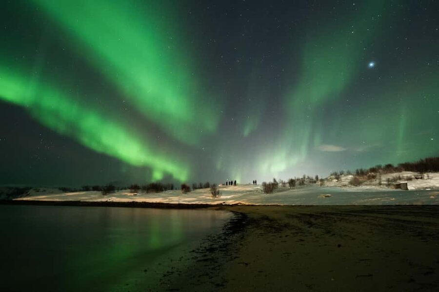 Tromsø: Northern Lights Tour with Local Stories & Photos - Secret Stop for Photo Watching (About 2 Hours): Where the Odds Improve