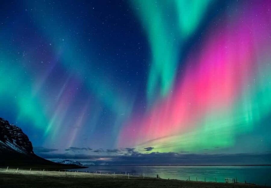 Tromsø: Northern Lights Tour with Photos & Snacks - The Guide Makes the Difference: Tarik’s Forecast-Driven Persistence
