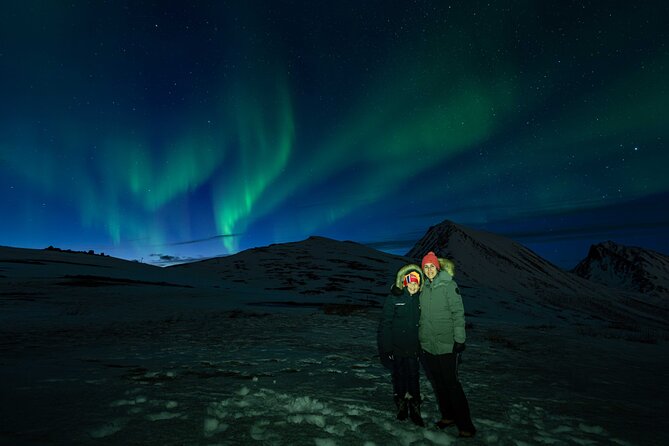 Tromsø Northern Lights with Campfire and Professional Photos - Price and value: what $310.85 buys in Tromsø