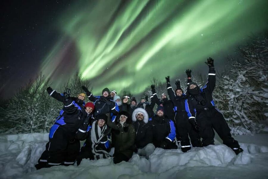 Tromsø: Premium Northern Lights Chase with Free Photos - The Guides: Storytelling, Safety, and Better Moments Than You Expect