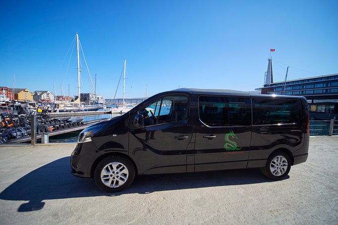 Tromso: Private Aurora Chase by Minivan - Who should book this tour in Tromsø
