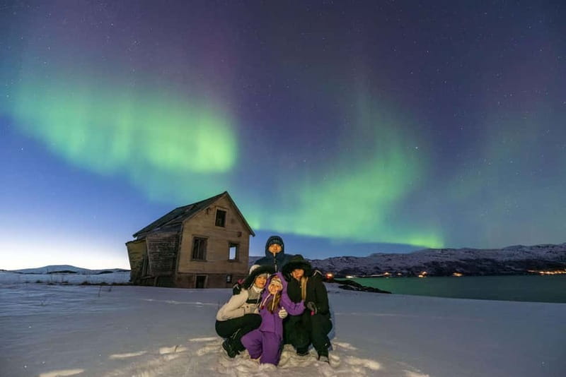 Tromsø: Private Northern Lights Chase 2-8 guests - The Route: Low-Light Spots and Border-Country Driving