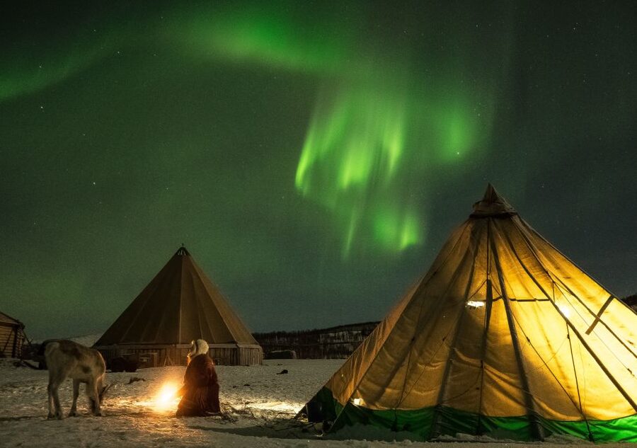 Tromsø: Reindeer Camp Dinner with Chance of Northern Lights - Getting There: The Tromsø Pickup That Sets the Tone