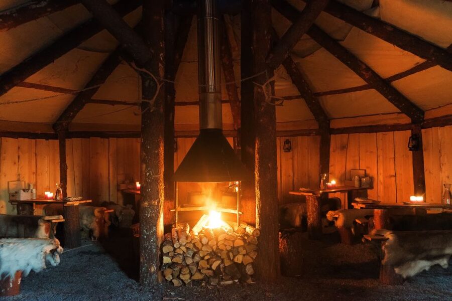 Tromsø: Reindeer Sled, Dinner, and Chance of Northern Lights - First Stop: Sámi Camp Warm-Up Before You Meet the Reindeer