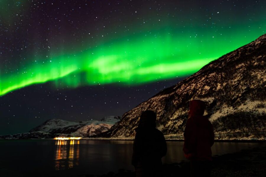 Tromsø: Small group Aurora Borealis - English and Polish Guidance: You’ll Still Understand the Plan