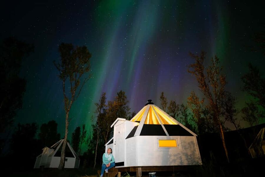 Tromsø: Snowmobile Safari with Aurora Crystal Lavvo Stay - Equipment and extra perks that make a difference in the cold