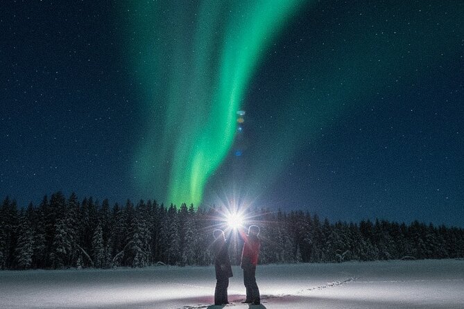 Ultimate Aurora Borealis Tour Rovaniemi - Professional aurora photos: more than a souvenir