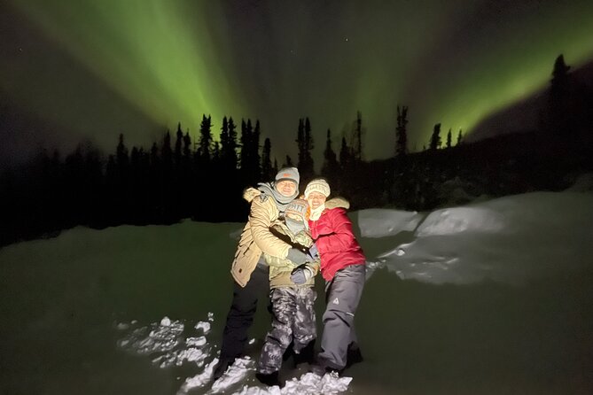 Vip Aurora Adventure from Fairbanks - Hot beverages and snacks: small comfort, big payoff