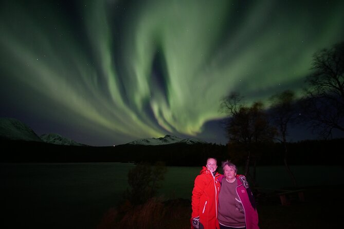 Watching The Aurora Dance - Why Tromsø’s 8pm Start Works So Well