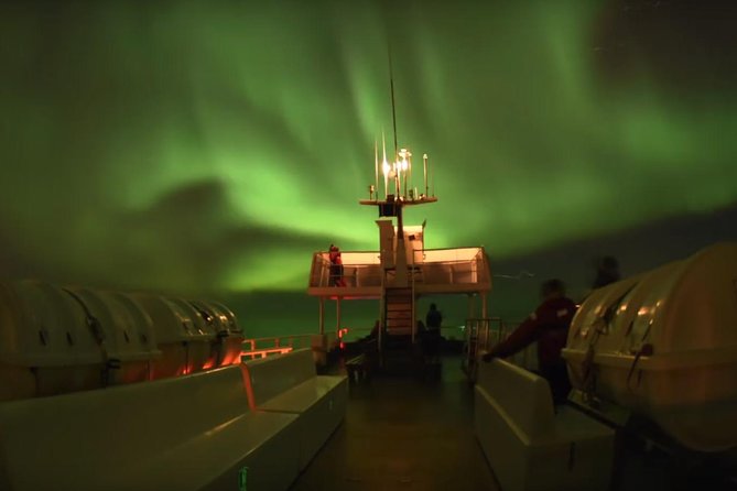 Winter Whale Watching and Northern Lights Cruise from Reykjavik - Inside lounge comfort: the small details that make cold weather bearable