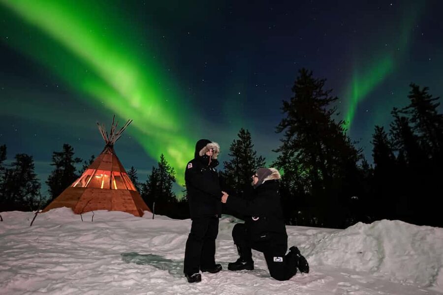 Yellowknife: 2 Nights Aurora Hunting and Viewing in Cabin - Day 1: Hotel Pickup and Guided Aurora Hunting Across Multiple Spots