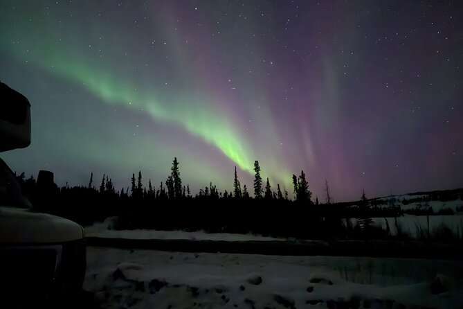 Yellowknife Aurora Hunting Tours by Bus - Stop 3: Pontoon Lake with the longest viewing stretch