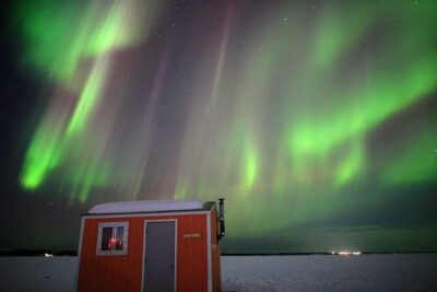 Yellowknife Winter 5 Days 4 Nights: Aurora and Day Activities - Day 1 in Yellowknife: Land Easy, Then Jump Into the Night Plan
