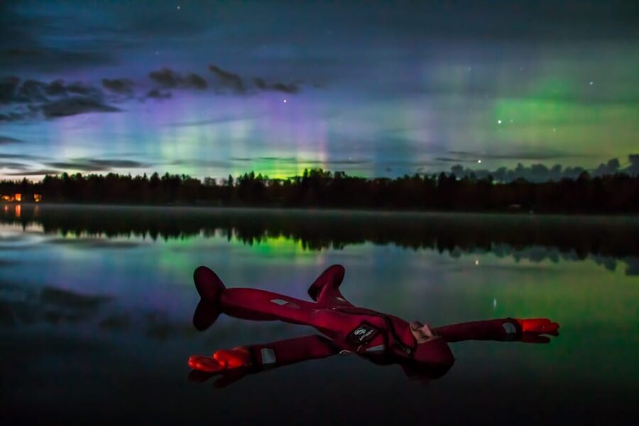Ylläs: Northern Lights Ice-Floating Experience with Transfer - Who should book this ice-floating experience